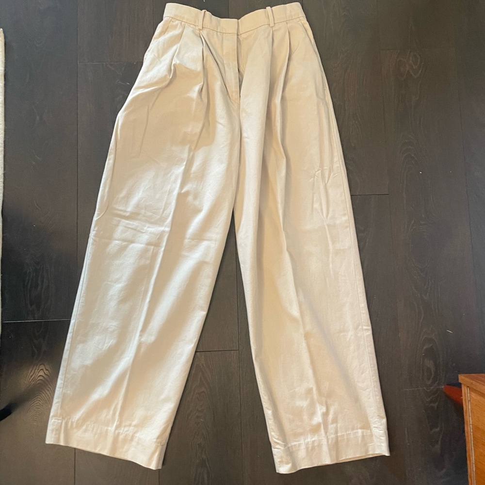 Cos high rise khaki trousers sz 8